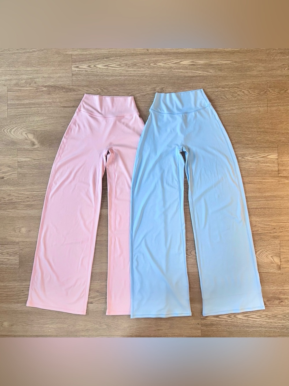 Yeoreo Eddiy 31.5" Straight Leggings ‼️BUNDLE‼️-Baby Pink, Airy Blue, Size XS